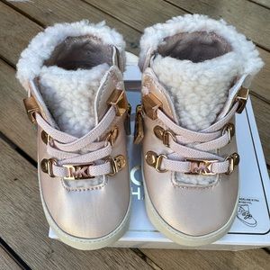 NWT Michael Kors Faux Fur Lined Booties